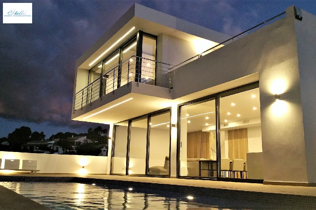 villa en Moraira(Benimeit) en venta, superficie 185 m², ano de construccion 2020, aire acondicionado, parcela 850 m², 4 dormitorios, 3 banos, piscina, ref.: BI-MT.H-742-1