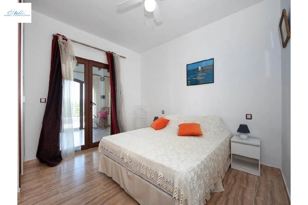 villa en Moraira(Sabatera) en venta, superficie 368 m², aire acondicionado, parcela 1107 m², 7 dormitorios, 4 banos, ref.: BP-6021MOR-7
