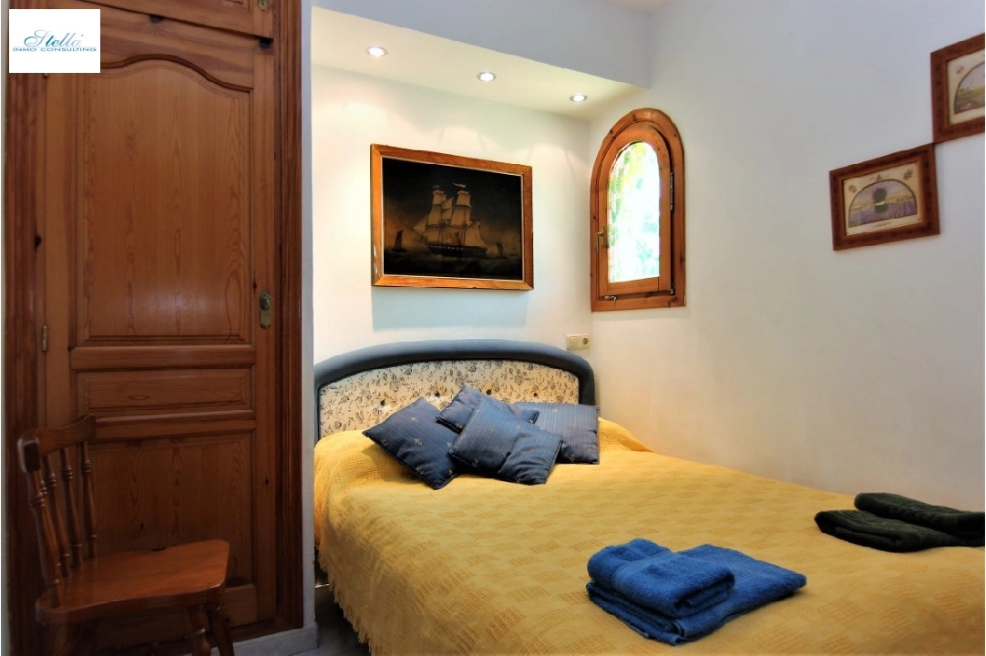 villa en Benissa(Fanadix) en venta, superficie 392 m², aire acondicionado, parcela 2095 m², 8 dormitorios, 6 banos, ref.: BP-6197BEN-25