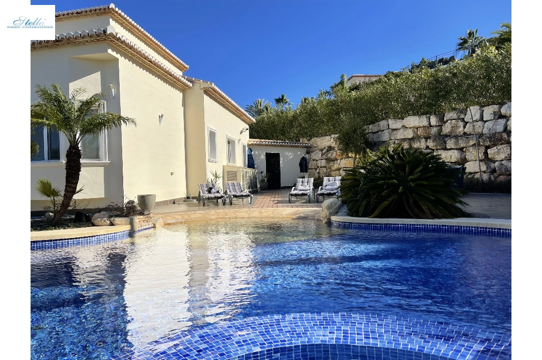 villa en Javea en venta, superficie 468 m², aire acondicionado, parcela 2012 m², 4 dormitorios, 4 banos, piscina, ref.: BS-3974722-40