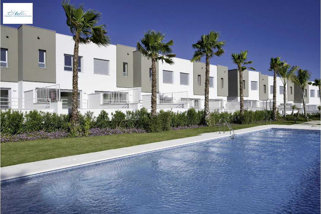 casa de pueblo en Estepona(Estepona Golf) en venta, superficie 225 m², parcela 272 m², 3 dormitorios, 3 banos, piscina, ref.: TW-GREEN-GOLF-30-1