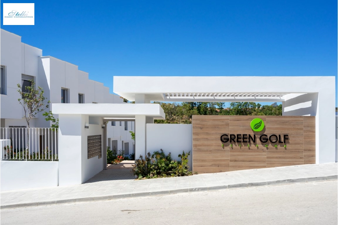 casa de pueblo en Estepona(Estepona Golf) en venta, superficie 225 m², parcela 272 m², 3 dormitorios, 3 banos, piscina, ref.: TW-GREEN-GOLF-30-17