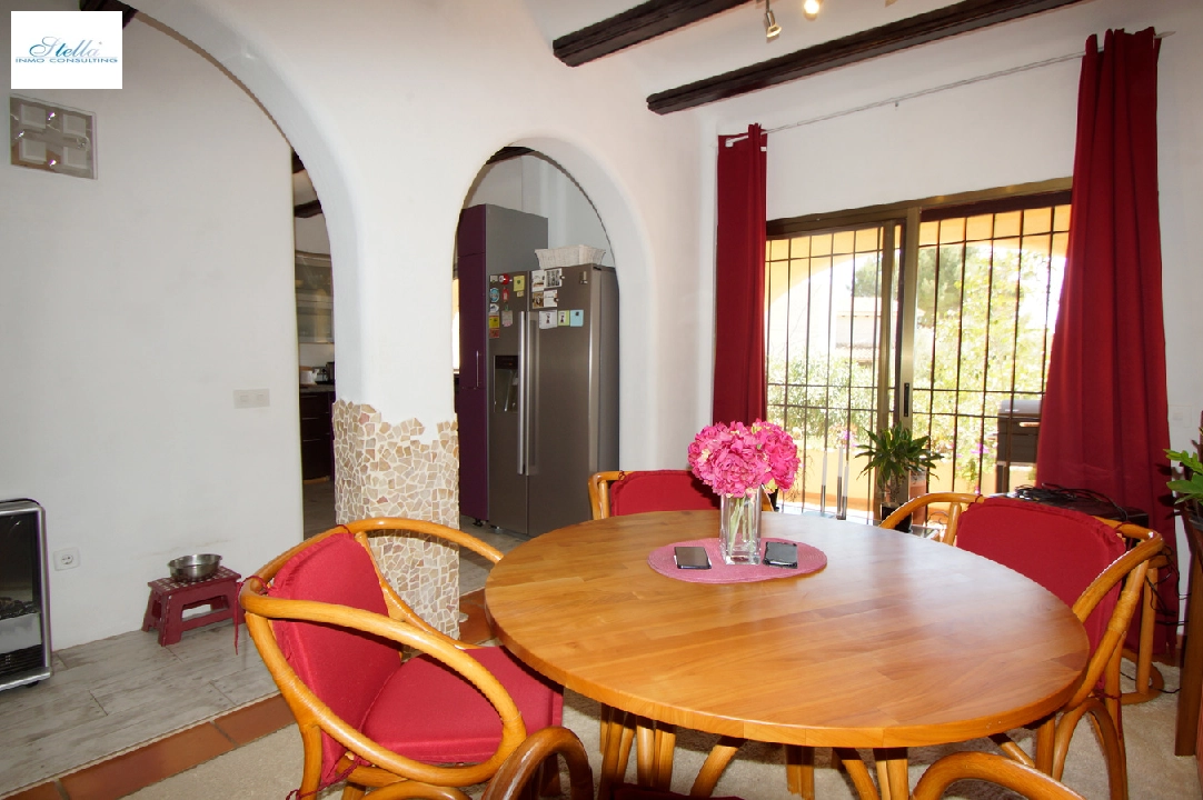 villa en Callosa d-en Sarria en venta, superficie 258 m², + calefaccion central, aire acondicionado, parcela 1033 m², 4 dormitorios, 3 banos, piscina, ref.: CBR-0622-FK-19