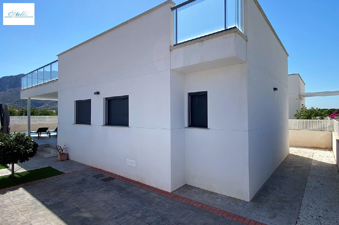 bungalow en Els Poblets en venta, superficie 103 m², ano de construccion 2019, estado mint, + KLIMA, aire acondicionado, parcela 345 m², 3 dormitorios, 2 banos, piscina, ref.: RG-0322-5