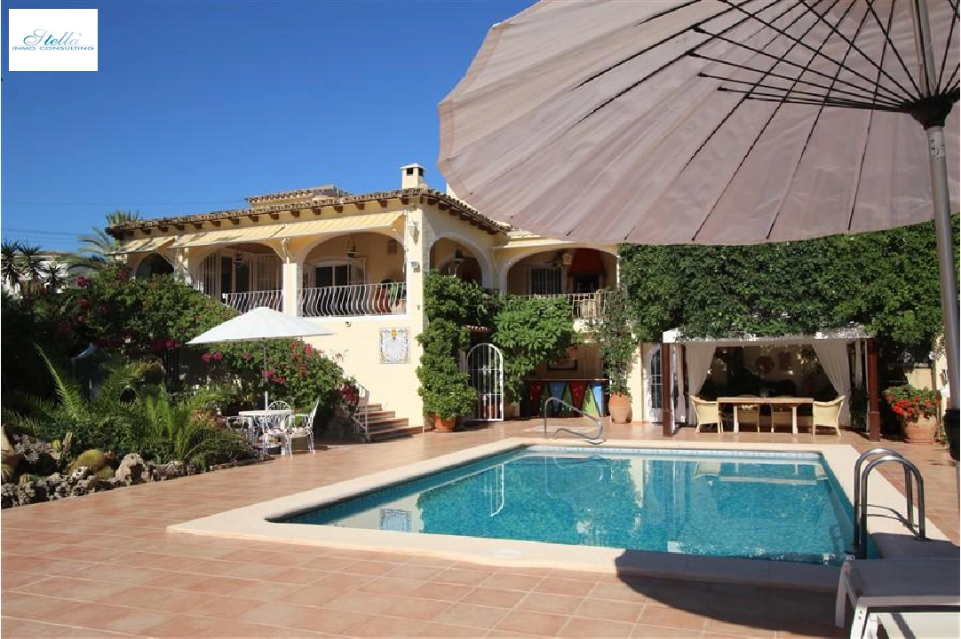 villa en Benissa en venta, superficie 372 m², parcela 3082 m², 4 dormitorios, 5 banos, piscina, ref.: COB-3306-1