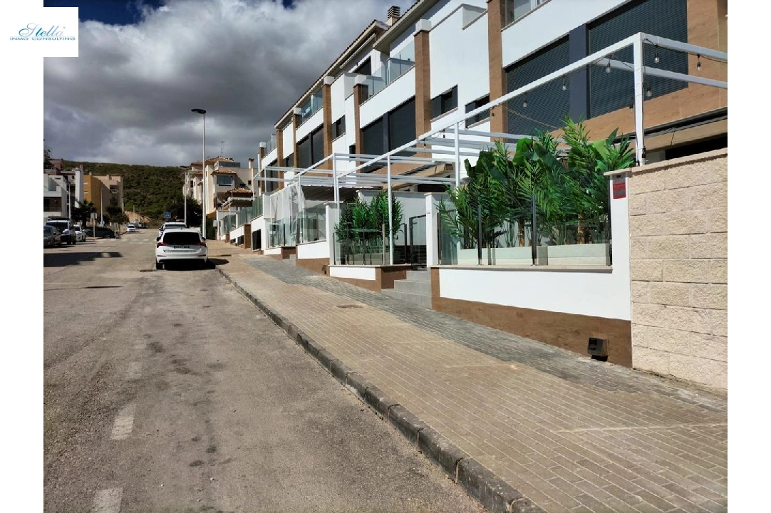 adosado en Guardamar del Segura en venta, superficie 147 m², estado neat, aire acondicionado, 3 dormitorios, 2 banos, piscina, ref.: HA-GU-251-2