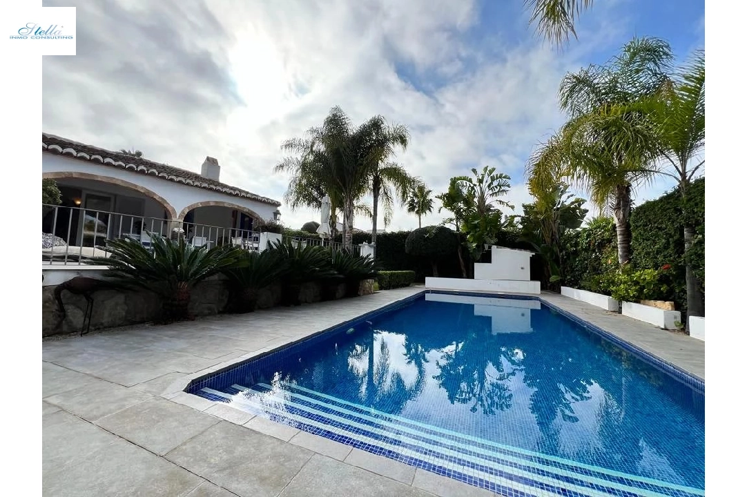 villa en Javea en venta, superficie 210 m², aire acondicionado, 4 dormitorios, 2 banos, piscina, ref.: BS-83627230-25