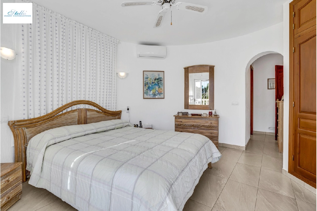 villa en Moraira(Pinar del Advocat) en venta, superficie 174 m², parcela 918 m², 4 dormitorios, 4 banos, piscina, ref.: CA-H-1733-AMBE-20