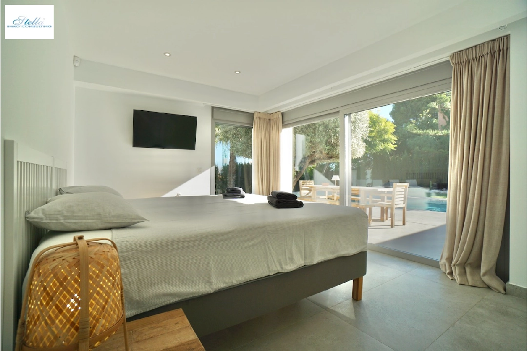 villa en Benissa(La Fustera) en venta, superficie 308 m², aire acondicionado, parcela 850 m², 4 dormitorios, 3 banos, piscina, ref.: CA-H-1723-AMBI-21