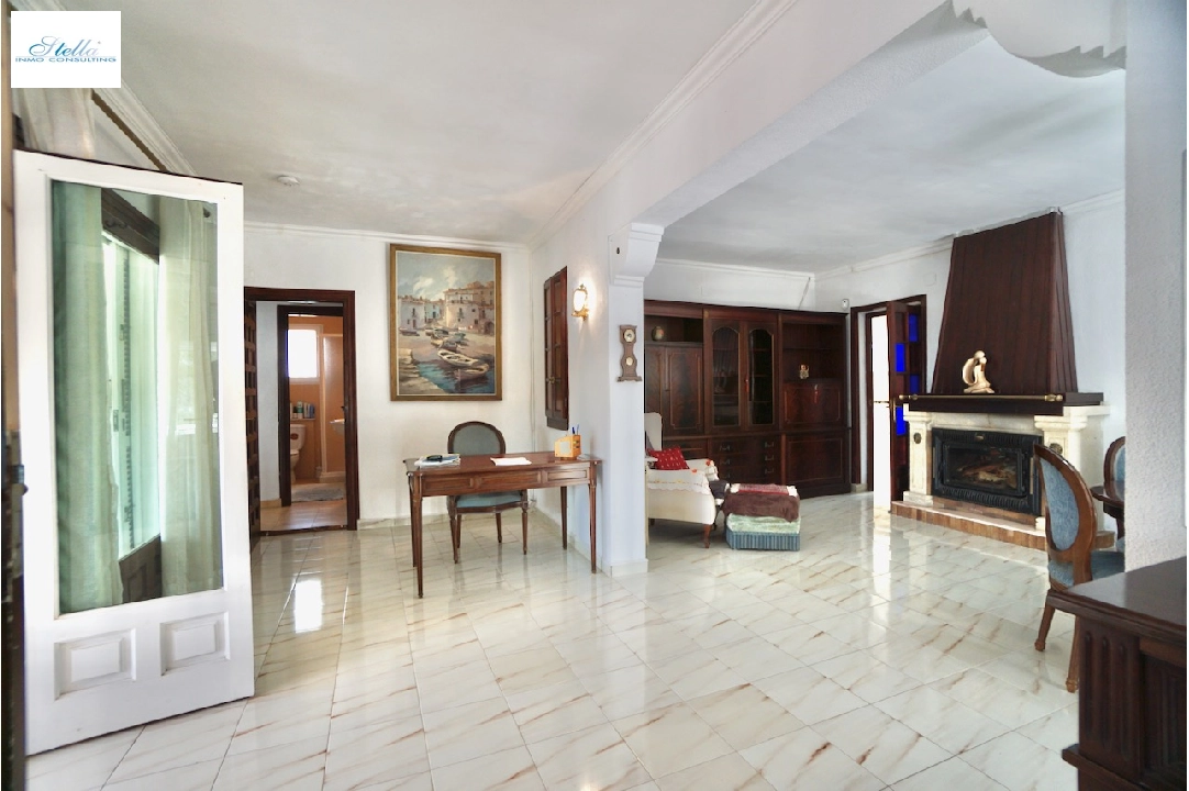 villa en Moraira(Moravit) en venta, superficie 232 m², parcela 701 m², 3 dormitorios, 2 banos, piscina, ref.: CA-H-1753-AMB-8