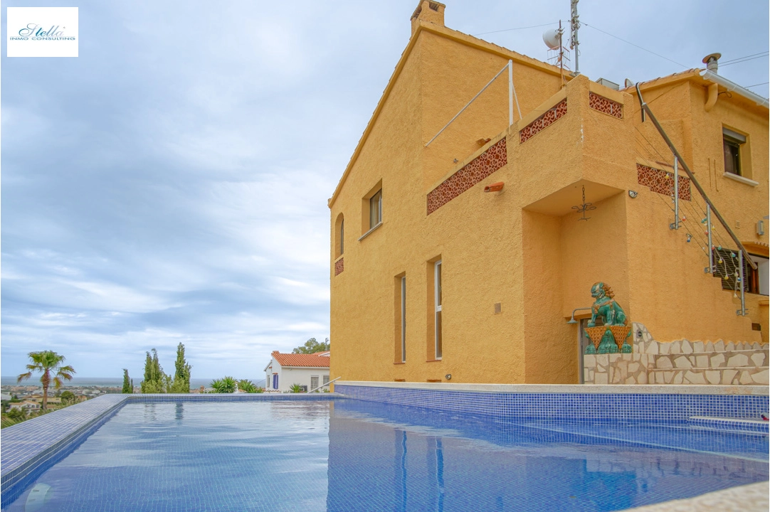 villa en Denia(La Pedrera) en venta, superficie 206 m², aire acondicionado, parcela 880 m², 5 dormitorios, 4 banos, ref.: BP-8104DEN-2