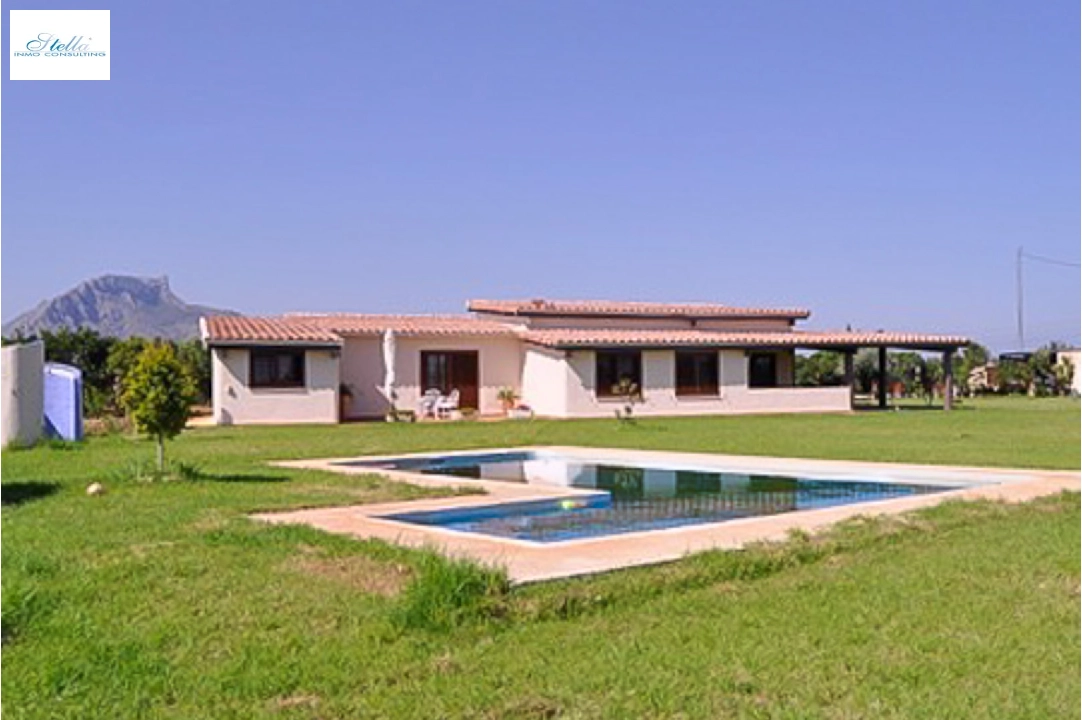 villa en Denia(Sisques) en venta, superficie 550 m², parcela 11500 m², 5 dormitorios, 4 banos, ref.: BP-8164DEN-1
